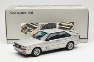 Audi Quattro LWB Zilver AUTOart 1:18 70303 Metaal — afbeelding 8 van 8