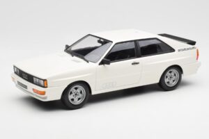 Audi Quattro Wit Minichamps 1:18 155016120 Metaal