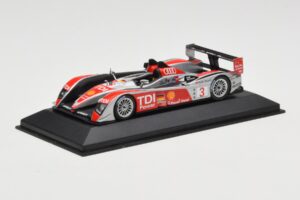 Audi R10 TDI LMP1 #3 L. Luhr / A. Premat / M. Rockenfeller 24 Hours of Le Mans 2008 Minichamps 1:43 400089903 Metaal — afbeelding 2 van 4