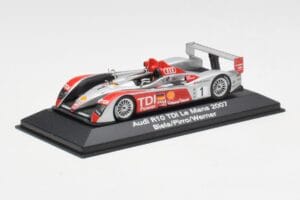 Audi R10 TDI LMP1 #1 F. Biela / E. Pirro / M. Werner 24 Hours of Le Mans 2007 Minichamps 1:43 5020700213 Metaal — afbeelding 2 van 4