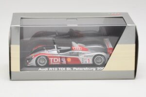 Audi R10 TDI #1 R. Capello / A. McNish / T. Kristensen 24 Hours of Le Mans 2007 Minichamps 1:43 5020700243 Metaal — afbeelding 4 van 4