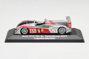 Audi R10 TDI #1 R. Capello / A. McNish / T. Kristensen 24 Hours of Le Mans 2007 Minichamps 1:43 5020700243 Metaal