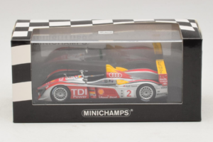 Audi R10 TDI LMP1 #2 R. Capello / T. Kristensen 2007 Minichamps 1:43 400071602 Metaal — afbeelding 4 van 4