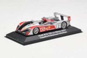 Audi R10 TDI LMP1 #2 R. Capello / T. Kristensen / A. McNish 24 Hours of Le Mans 2007 Minichamps 1:43 5020700223 Metaal — afbeelding 2 van 4