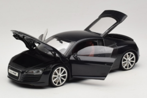 Audi R8 Zwart Kyosho 1:18 09213BK Metaal — afbeelding 2 van 8