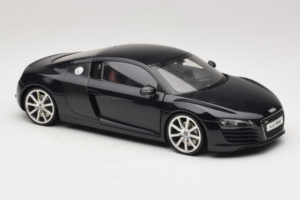 Audi R8 Zwart Kyosho 1:18 09213BK Metaal — afbeelding 6 van 8