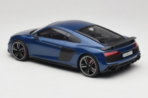 Audi R8 Ascari Blue Jada 1:18 5011918451 Metaal — afbeelding 5 van 6
