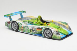 Audi R8 LMP Crocodile 2001 Maisto 1:18 35899 Metaal — afbeelding 4 van 6