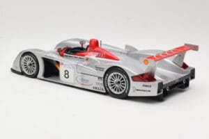 Audi R8 LMP900 #8 Audi Sport Team Joest F. Biela / E. Pirro / T. Kristensen 24 Hours of Le Mans 2000 Maisto 1:18 38899 Metaal — afbeelding 5 van 6