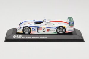 Audi R8 LMP1 #3 J. Lehto / M. Werner / T. Kristensen 24 Hours of Le Mans Winner 2005 Minichamps 1:43 400051303 Metaal