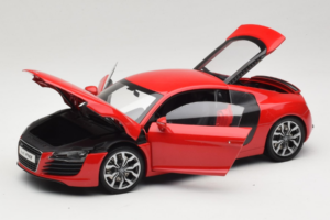 Audi R8 Rood Kyosho 1:18 09213R Metaal — afbeelding 2 van 8