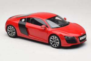 Audi R8 Rood Kyosho 1:18 09213R Metaal — afbeelding 6 van 8