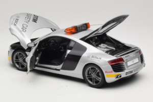Audi R8 Safety Car 24 Hours of Le Mans 2008 Kyosho 1:18 09214DTM Metaal — afbeelding 7 van 8