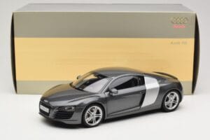 Audi R8 Type 42 4.2 Daytona Grey Kyosho 1:18 5010618425 Metaal — afbeelding 8 van 8