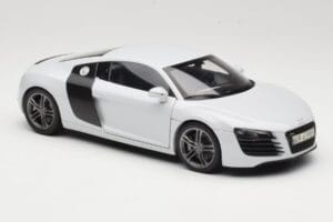 Audi R8 Type 42 Suzuka Grey Kyosho 1:18 09213SG Metaal — afbeelding 6 van 8
