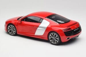 Audi R8 V10 Brilliant Rood Kyosho 1:18 09216RR Metaal — afbeelding 7 van 8