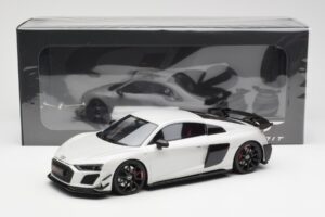Audi R8 V10 GT RWD Grijs GT Spirit 1:18 GT461 Hars — afbeelding 6 van 6