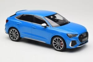 Audi RS Q3 F3 Sportback Blauw Minichamps 1:18 155018101 Metaal — afbeelding 4 van 6