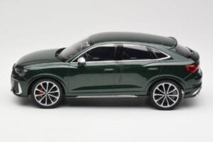 Audi RS Q3 Sportback 8U Green Metallic Minichamps 1:18 155018102 Metaal — afbeelding 3 van 6