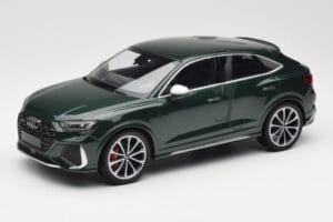 Audi RS Q3 Sportback 8U Green Metallic Minichamps 1:18 155018102 Metaal