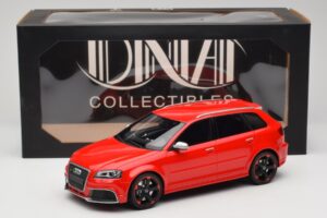 Audi RS3 8P Sportback Rood DNA 1:18 DNA000056 Hars — afbeelding 6 van 6