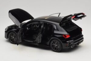 Audi RS3 8Y Sportback Myth Black Norev 1:18 188388 Metaal — afbeelding 5 van 8