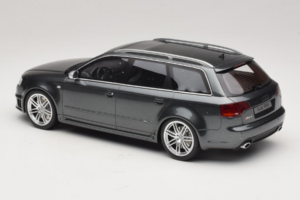 Audi RS4 B7 Grijs Otto 1:18 OT721 Hars — afbeelding 5 van 6