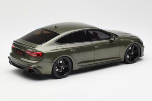 Audi RS5 B9 Competition Sportback Groen GT Spirit 1:18 GT469 Hars — afbeelding 2 van 6