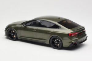 Audi RS5 B9 Competition Sportback Groen GT Spirit 1:18 GT469 Hars — afbeelding 5 van 6