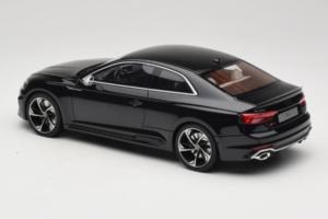 Audi RS5 B9 Coupe Zwart GT Spirit 1:18 GT751 Hars — afbeelding 5 van 6