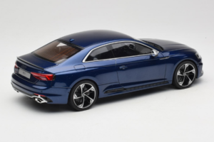 Audi RS5 B9 Coupe Blauw GT Spirit 1:18 GT062 Hars — afbeelding 2 van 6