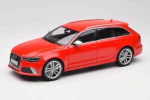 Audi RS6 C7 Avant Rood Minichamps 1:18 110012011 Metaal
