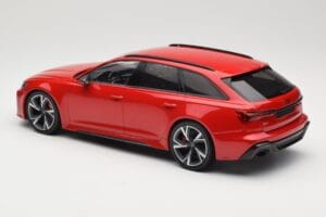 Audi RS6 C8 Avant Red Metallic Minichamps 1:18 155018010 Metaal — afbeelding 5 van 6