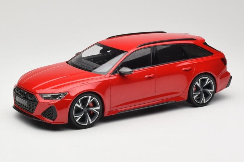 Audi RS6 C8 Avant Red Metallic Minichamps 1:18 155018010 Metaal