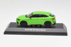 Audi RSQ3 F3 Sportback Groen Minichamps 1:43 5012013631 Metaal