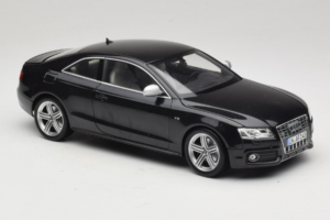 Audi S5 B8 Coupe Zwart Norev 1:18 188360 Metaal — afbeelding 6 van 8
