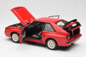 Audi Sport Quattro Rood Dealer Editie AUTOart 1:18 5030400205 Metaal — afbeelding 5 van 8