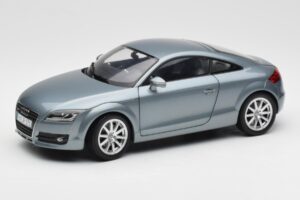 Audi TT 8J Condor Grijs Minichamps 1:18 5010500415 Metaal
