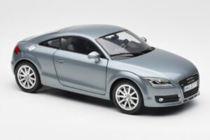 Audi TT 8J Condor Grijs Minichamps 1:18 5010500415 Metaal — afbeelding 6 van 8