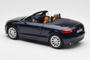 Audi TT 8J Roadster Diepe Zeeblauw Minichamps 1:18 5010500525 Metaal — afbeelding 7 van 8