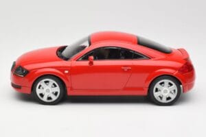 Audi TT 8N Rood Minichamps 1:18 155017022 Metaal — afbeelding 3 van 6