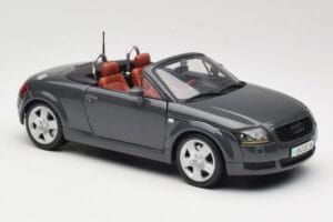 Audi TT 8N Roadster Grijs Maisto 1:18 50346 Metaal — afbeelding 6 van 8