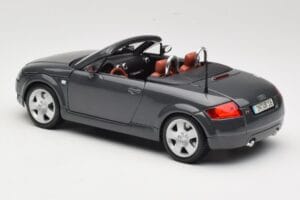 Audi TT 8N Roadster Grijs Maisto 1:18 50346 Metaal — afbeelding 7 van 8