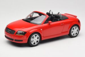 Audi TT 8N Roadster Rood Minichamps 1:18 155017032 Metaal
