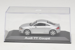 Audi TT 8N Zilver Minichamps 1:43 5019800423 Metaal — afbeelding 4 van 5