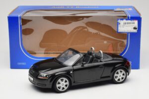 Audi TT 8N Roadster Zwart Revell 1:18 08980 Metaal — afbeelding 8 van 8