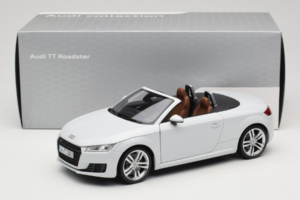Audi TT 8S Roadster Glacier White Minichamps 1:18 5011400515 Metaal — afbeelding 8 van 8
