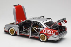 Audi V8 D11 #2 Team Dekra F. Jelinski DTM 1992 Minichamps 1:18 100921002-O Metaal — afbeelding 5 van 8