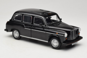 Austin FX4 London Taxi Zwart Minichamps 1:18 180136000 Metaal — afbeelding 6 van 8