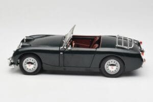 Austin-Healey Sprite Leaf Green Revell 1:18 08837 Metaal — afbeelding 4 van 8